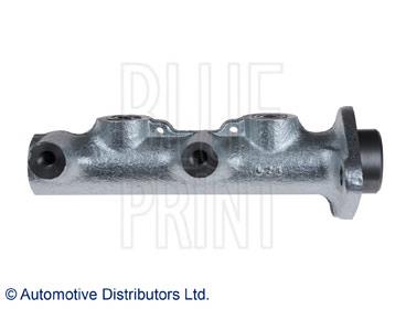 Cilindro mestre do freio Nissan Patrol W260