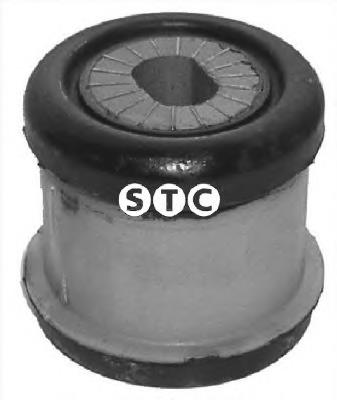 T404303 STC сайлентблок (подушка передней балки (подрамника))