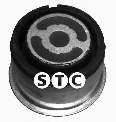 T406020 STC сайлентблок (подушка передней балки (подрамника))