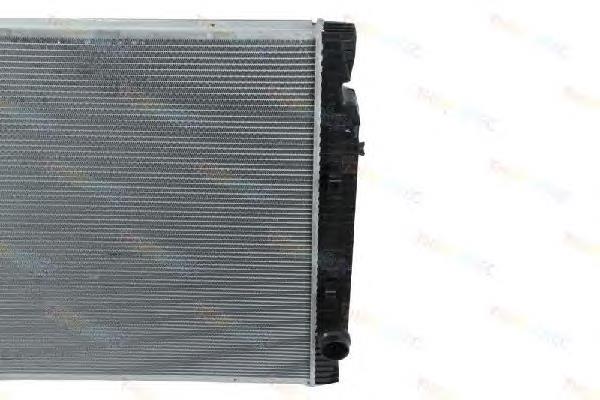 Радиатор охлаждения Thermotec D7IV002TT