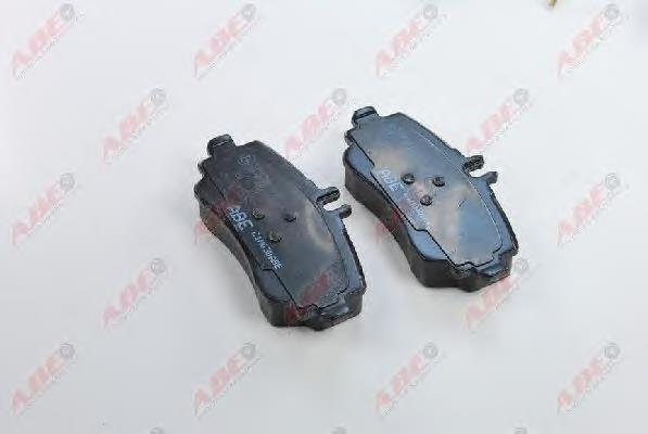 C1M030ABE ABE Колодки передние