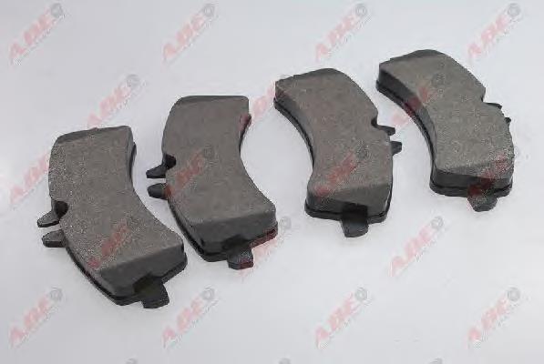 C2M030ABE ABE Колодки тормозные дисковые комплект
