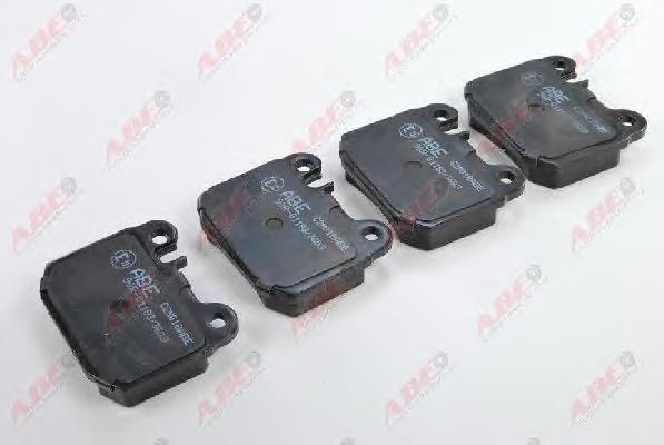 Задние тормозные колодки C2M018ABE ABE