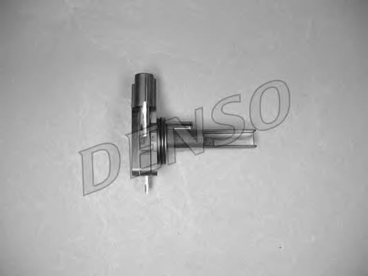 Расходомер воздуха Denso DMA0110