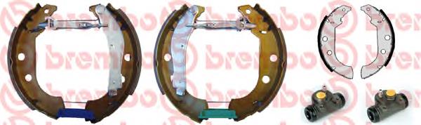 K61047 Brembo sapatas do freio traseiras de tambor