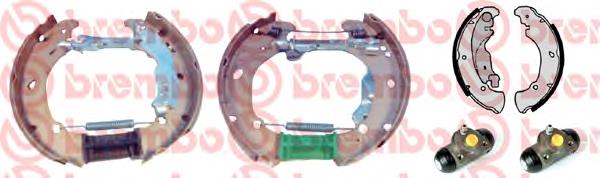 K23042 Brembo sapatas do freio traseiras de tambor