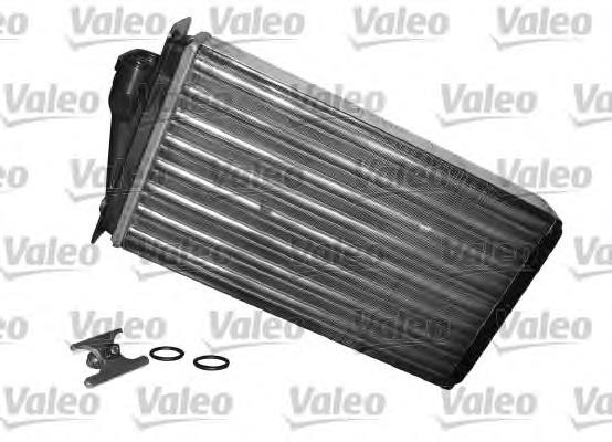 Радиатор печки (отопителя) VALEO 812176 цена, от 22.43 USD