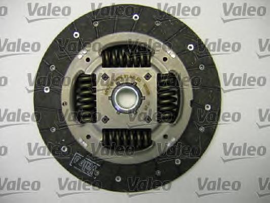 Купить 826855 VALEO Комплект сцепления (диск, корзина, подшипник)