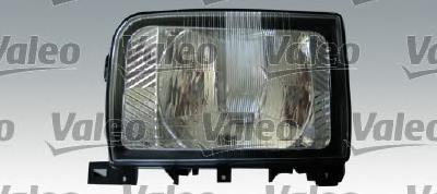 Luz direita para Nissan Cabstar (TL, VL)