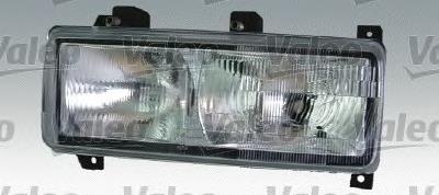 87961 VALEO Фара передняя правая