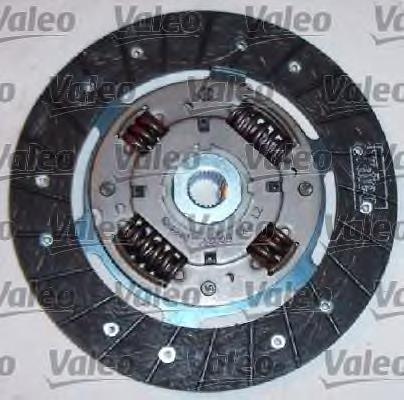 Купить 821302 VALEO Комплект сцепления (диск, корзина, подшипник)
