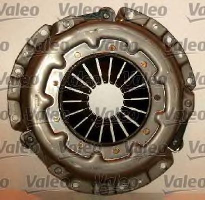 Купить 826421 VALEO Комплект сцепления (диск, корзина, подшипник)