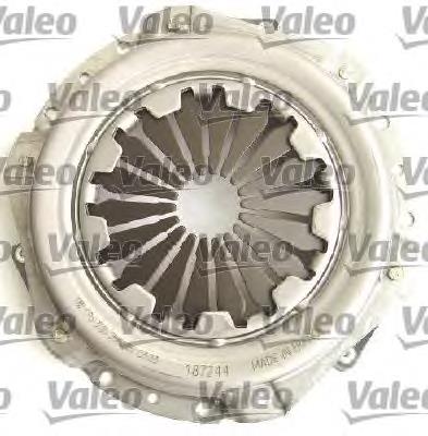 Купить 826542 VALEO Комплект сцепления (диск, корзина, подшипник)