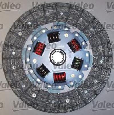 Купить 826390 VALEO Комплект сцепления (диск, корзина, подшипник)