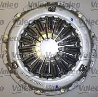Купить 826399 VALEO Комплект сцепления (диск, корзина, подшипник)