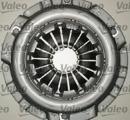 Купить 826340 VALEO Комплект сцепления (диск, корзина, подшипник)