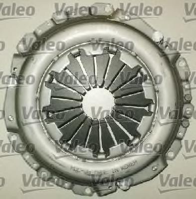 Купить 826332 VALEO Комплект сцепления (диск, корзина, подшипник)