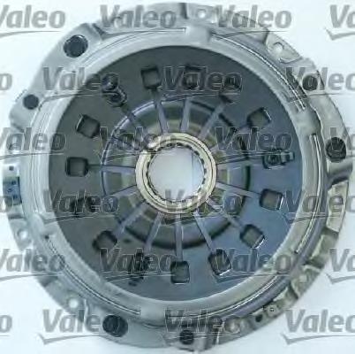 Купить 826581 VALEO Комплект сцепления (диск, корзина, подшипник)