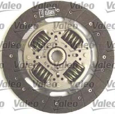 Купить 826570 VALEO Комплект сцепления (диск, корзина, подшипник)
