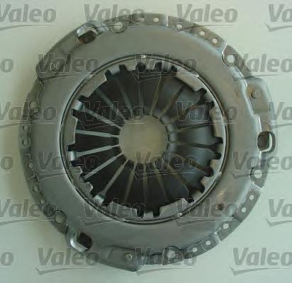 Купить 826870 VALEO Комплект сцепления (диск, корзина, подшипник)