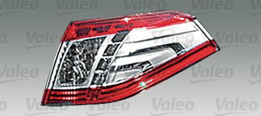 Фонарь задний левый внешний 043968 VALEO