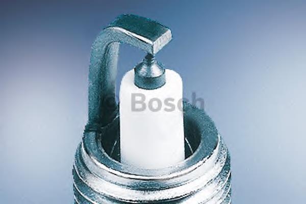 242129500 Bosch vela de ignição