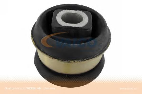 Сайлентблок подрамника задний Polcar S2413010