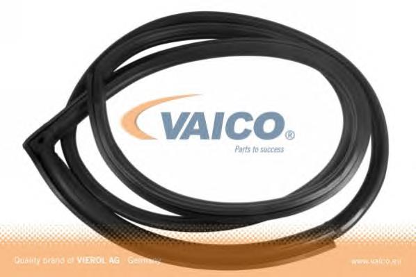 V301569 VEMO/Vaico Уплотнитель двери передней, правой (на двери)