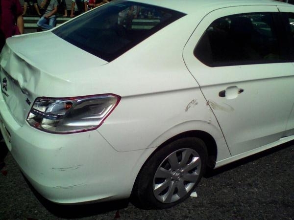 Автівка польського консула збила на Львівщині блокувальника руху (відео)