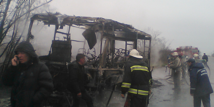 На Харківщині вщент згорів пасажирський автобус