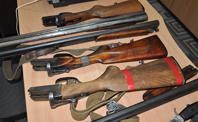 З початку місяця буковинці здали до поліції майже 60 одиниць збро