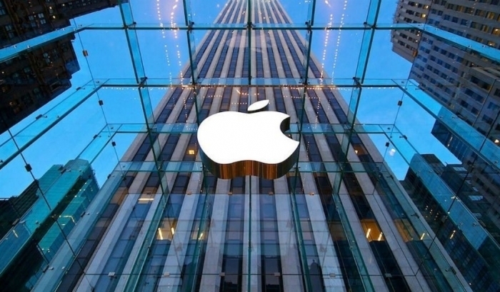 В Apple звільнили співробітників, які працювали над створенням безпілотного автомобіля, — ЗМІ