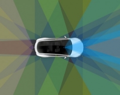 Всі електрокари Tesla будуть оснащені повністю автономним автопілотом