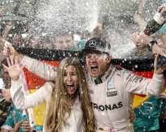 Німець Ніко Росберг став новим чемпіоном перегонів «Формула-1»