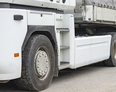 DVSA ограничивает выдачу бумажных лицензий  