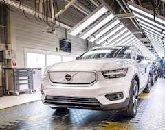 Volvo нарастит объемы выпуска электромобилей