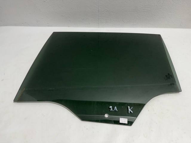 VAG 11A845025A Стекло двери задней левой в наличии Ирпень