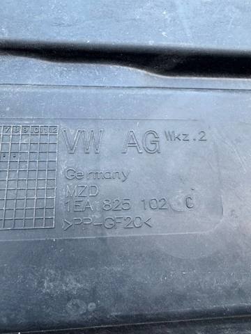 VAG 1EA825102C Защита днища задняя в наличии Николаев