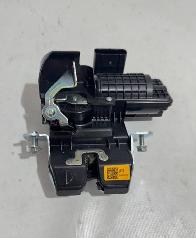 81800CV100 HYUNDAI Замок багажника купить в Кривой Рог