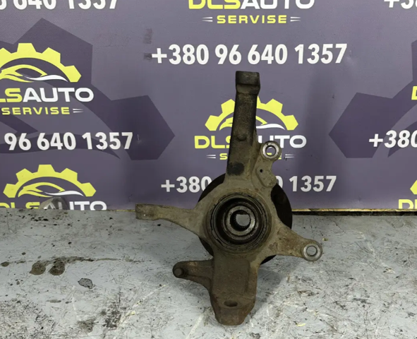 Цапфа - поворотный кулак передний, правый 1456021 FORD