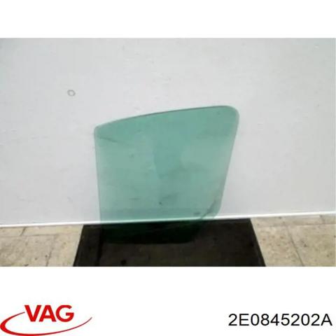 Стекло передней двери, правой 2E0845202A VAG