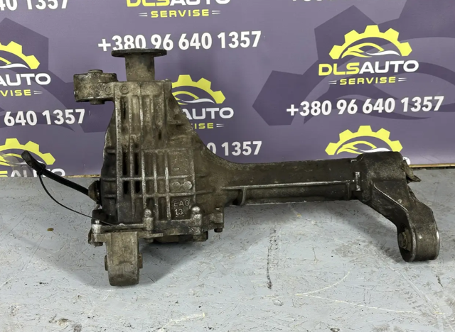 Мост передний 38500EA500 NISSAN