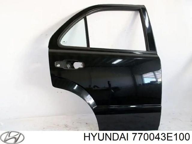 Дверь пассажирская задняя правая 770043E100 HYUNDAI