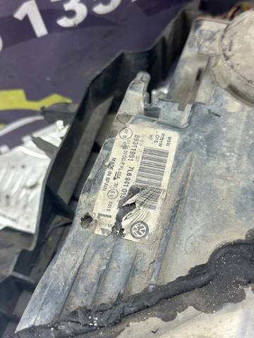 Блок фара левая 7L6941015BK VAG