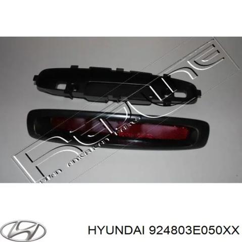 Катафот (отражатель) заднего бампера, правый 924803E050XX HYUNDAI