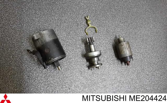 Стартер двигателя ME204424 MITSUBISHI
