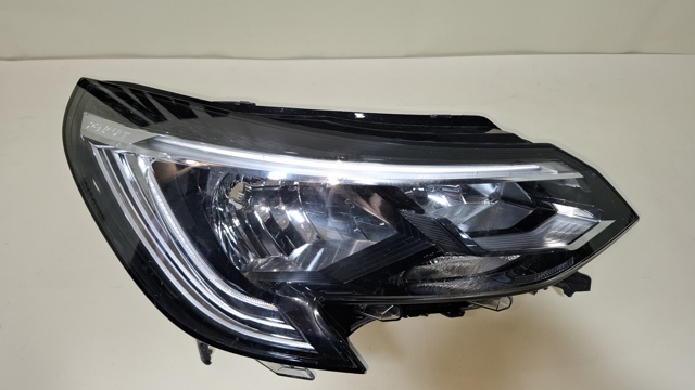 260109945R RENAULT Фара правая купить в Ровно
