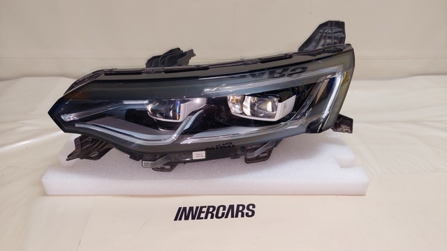 RENAULT 260606722R Фара левая в наличии Кривой Рог