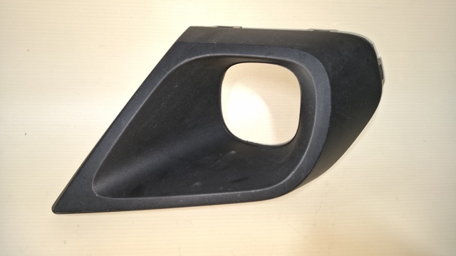 261A27519R RENAULT Заглушка (решетка) противотуманных фар бампера переднего правая купить в Кривой Рог