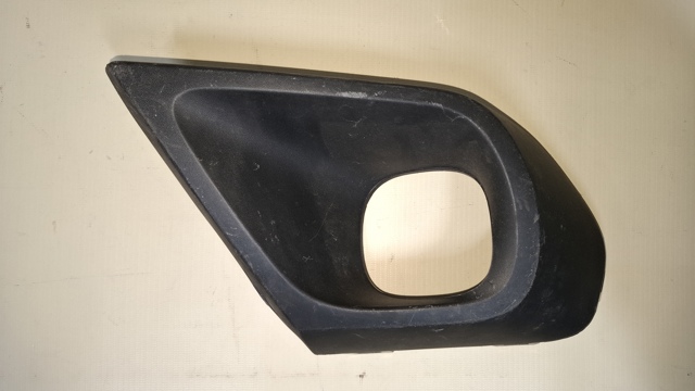 RENAULT 261A32985R Ободок (окантовка) фары противотуманной левой в наличии Черкассы